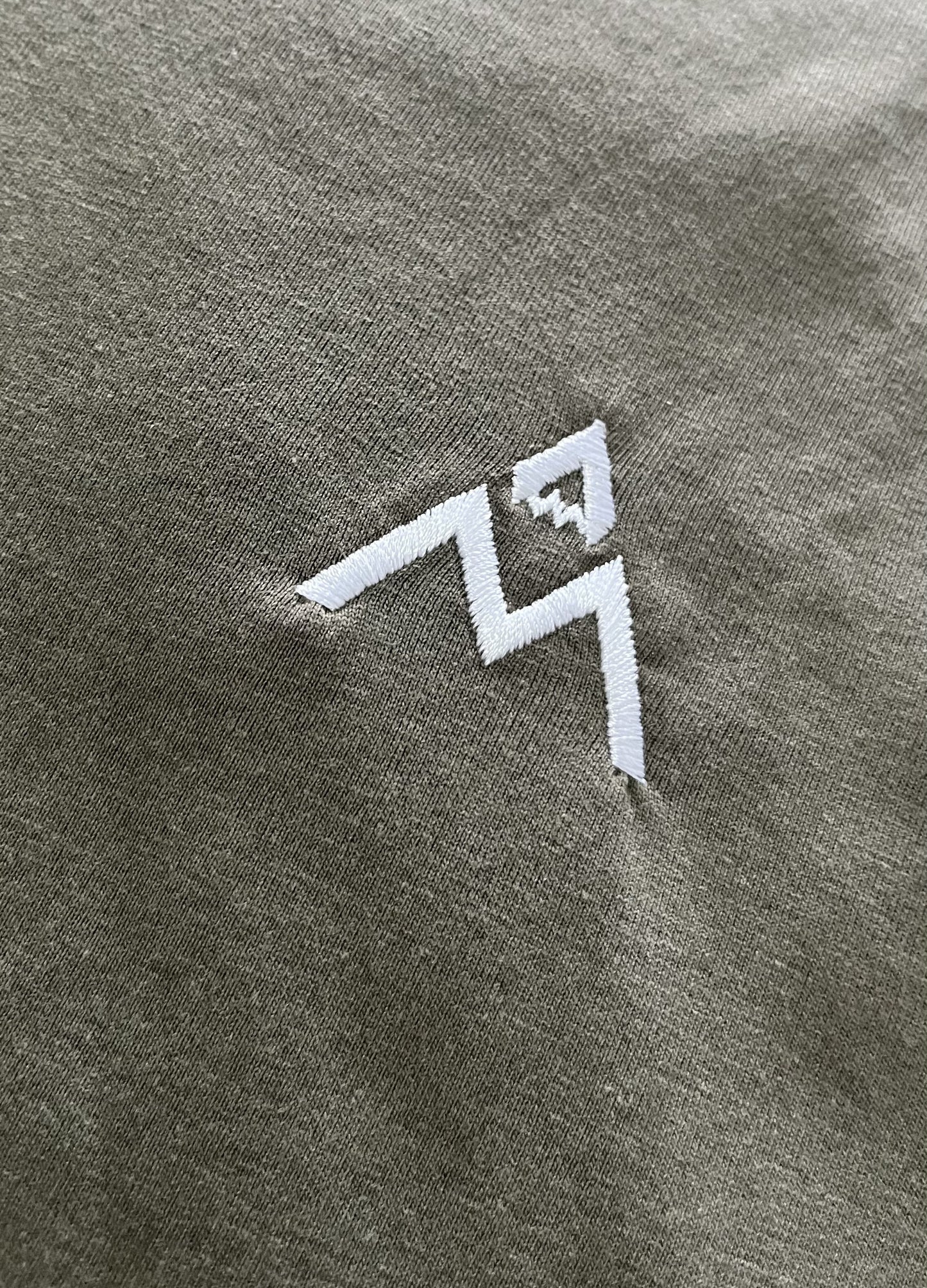 AM Premium Muscle Fit Tee (Embroidered Logo & Printed Label)