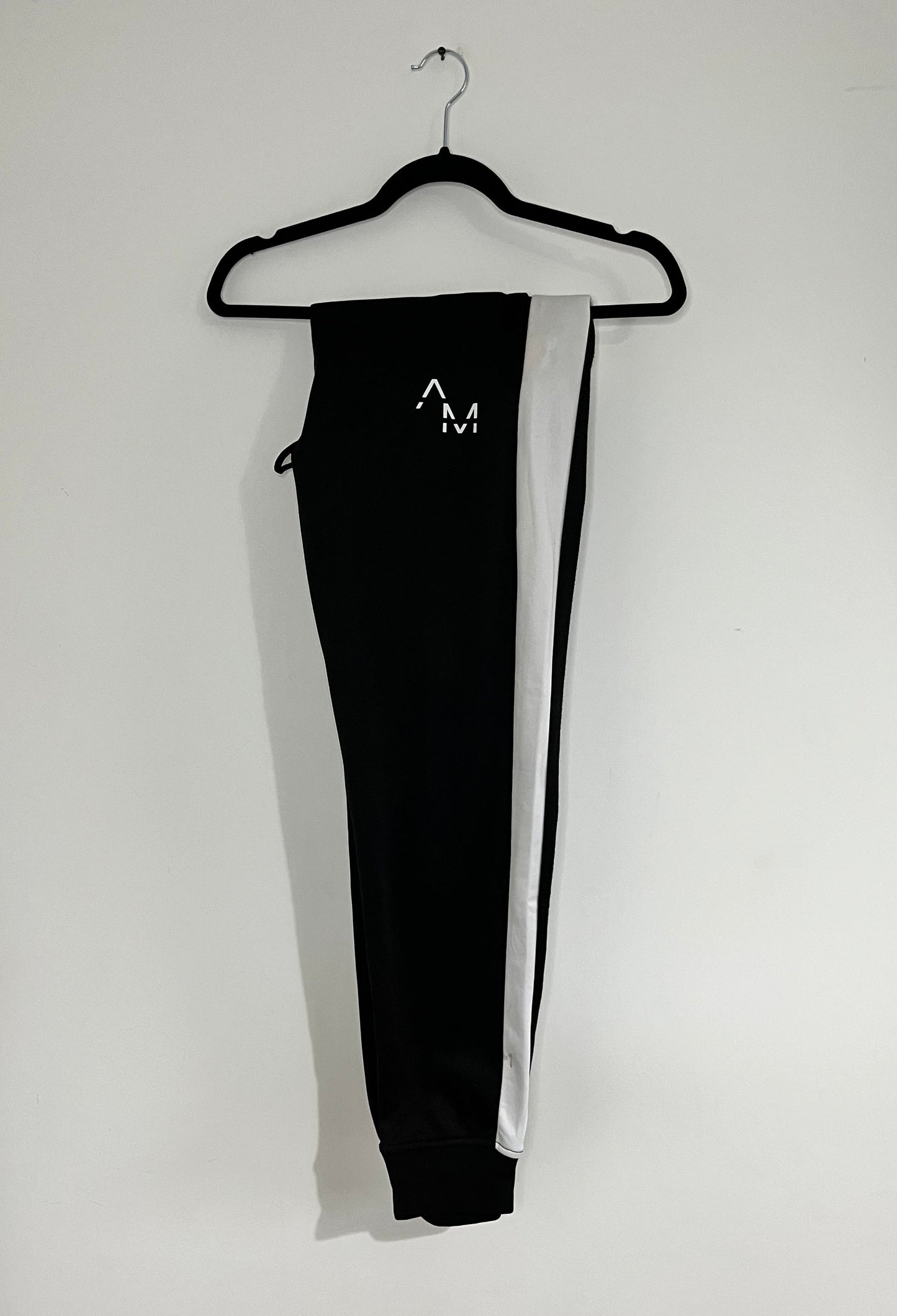 AM Casual Wear Tracksuit (NEW 2023 Logo Design)